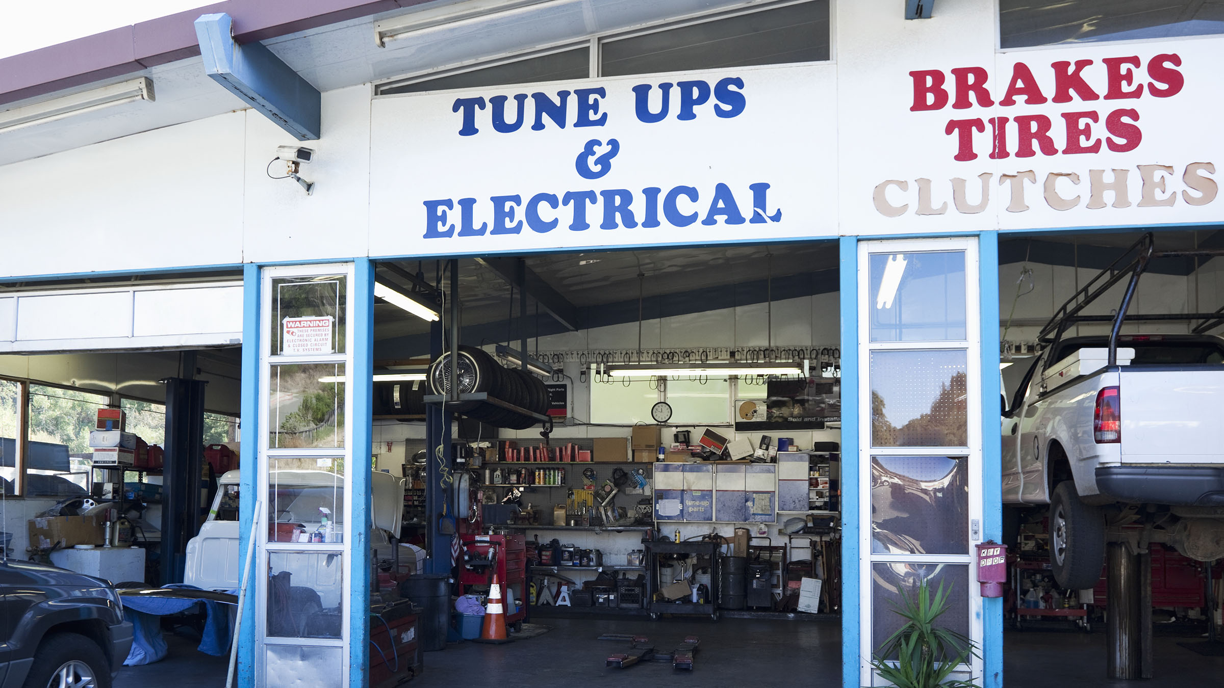 Recession continues to hammer smallest businesses, survey says, key image