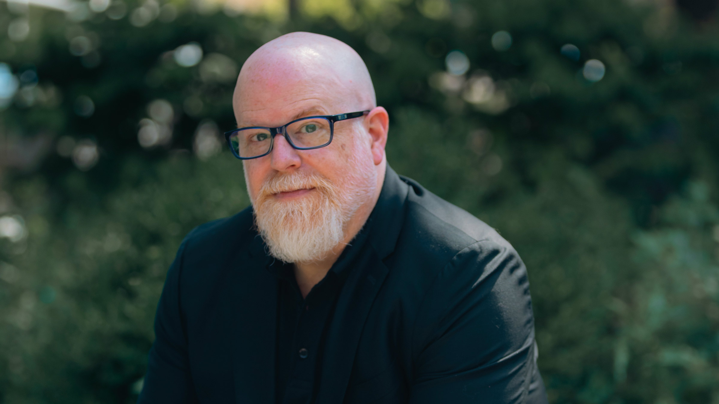 Photograph of Erik Hurst