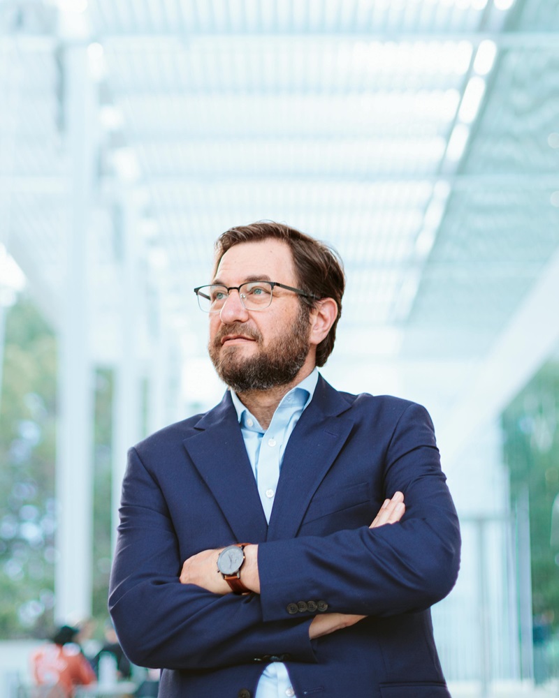 Portrait of Jesse Rothstein