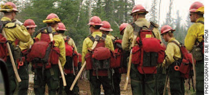 A firefighting crew gathers at the Ham Lake fire in Minnesota in 2007.